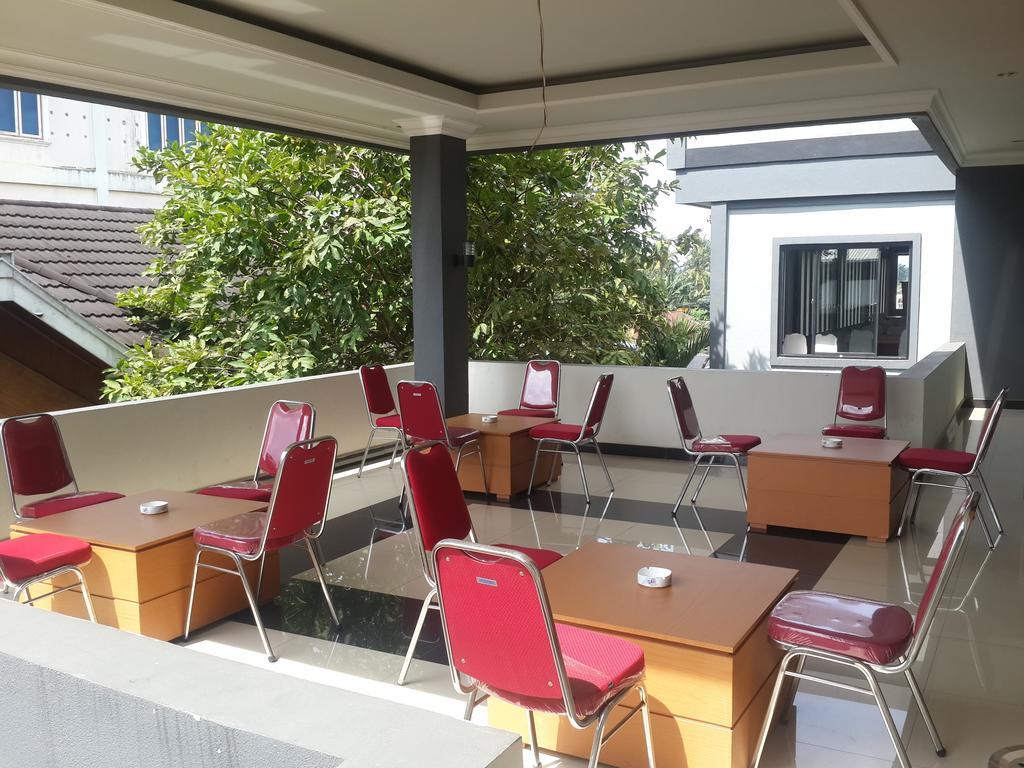 Raja Residence Jambi 잠비 외부 사진